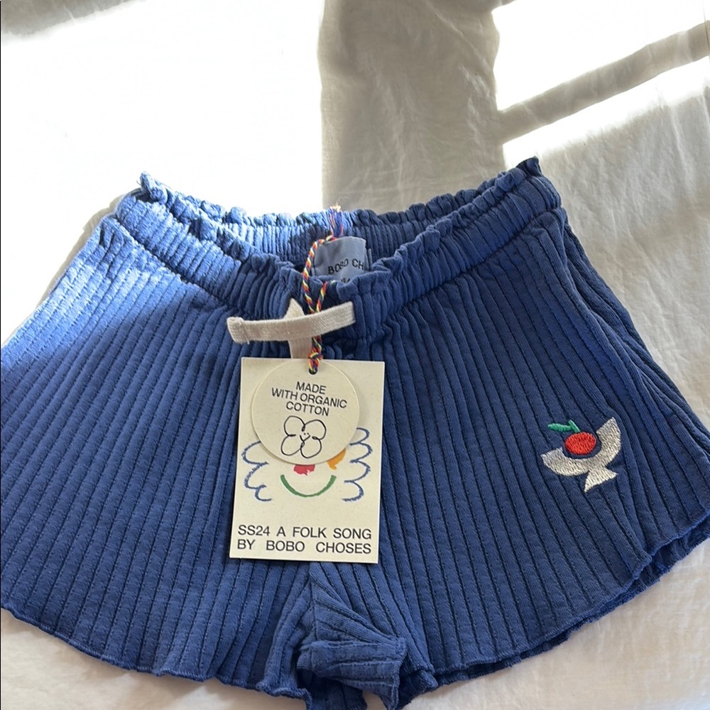 NWT Bobo Choses Tomato Plate Shorts 2-3y
